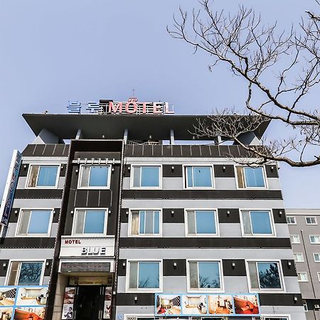 Blue Motel โพเรียง ภายนอก รูปภาพ